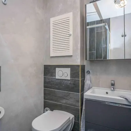 Maritim Und Individuell In Mit Balkon