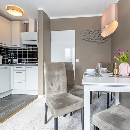 Maritim Und Individuell In Mit Balkon *